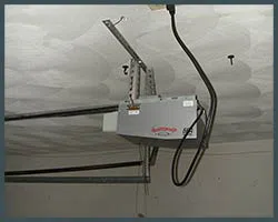 Des Moines Expert Garage Doors Repair Service Des Moines, WA 206-801-0124 - garage-door-openers